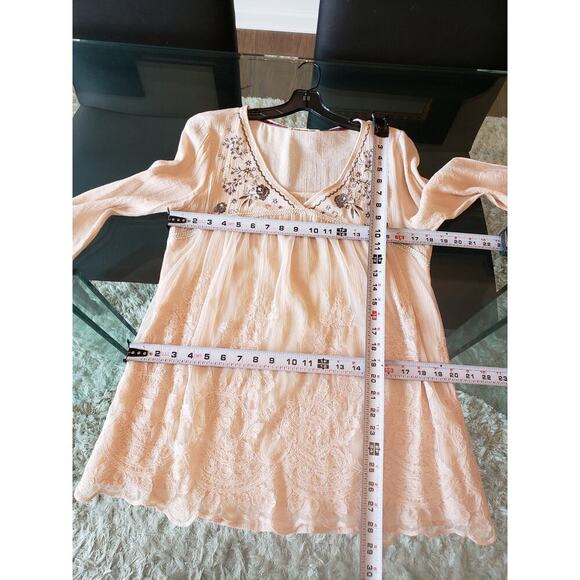 Jolt Top Blouse Women's XL Beige Floral Lace Overlay Rayon Long Sleeve V Neck - Picture 8 of 11